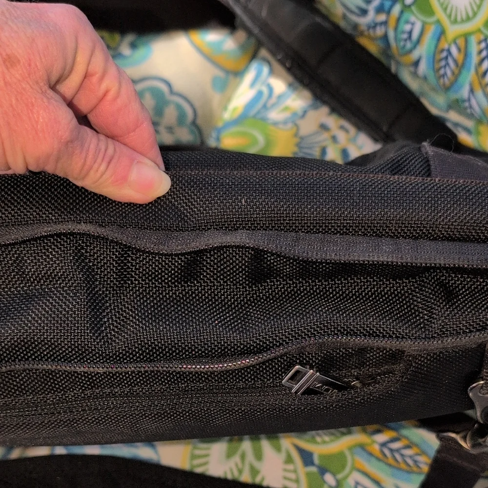 Tumi Black/ Brown Alpha Business Briefcase, Laptop Bag